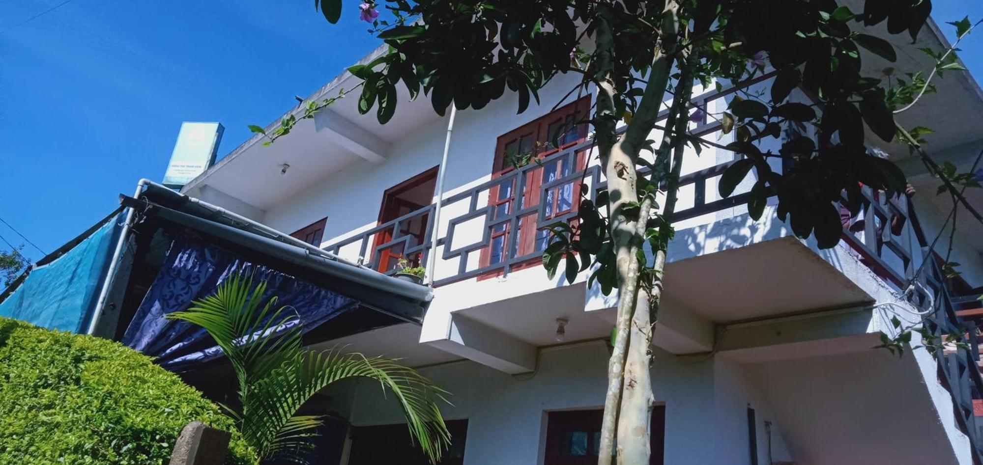 The Train View Bed & Breakfast Nuwara Eliya Exterior photo