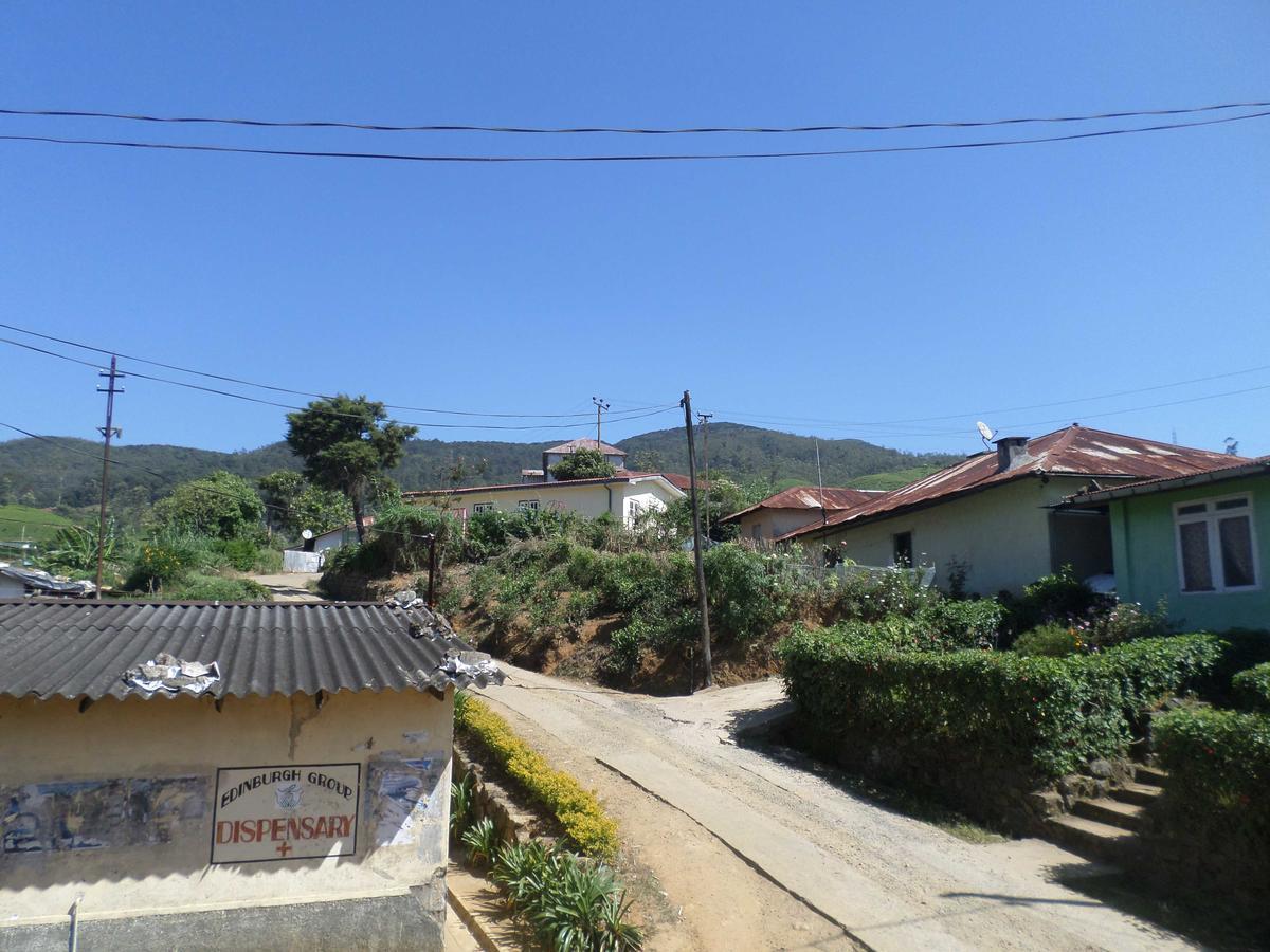 The Train View Bed & Breakfast Nuwara Eliya Exterior photo